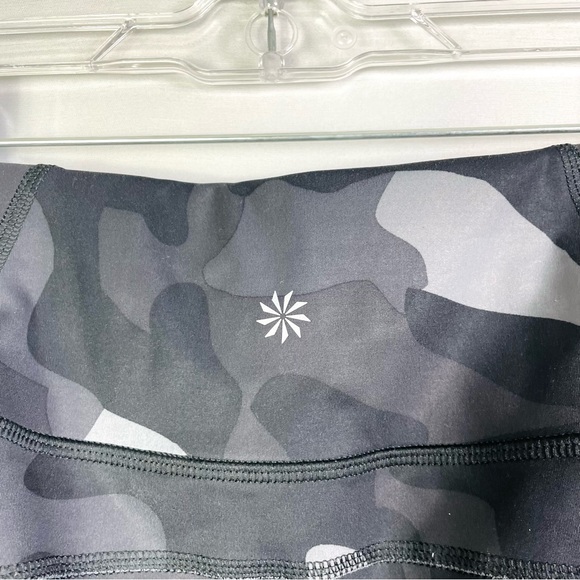 Athleta | Black Camo Contender PowerLift 7/8 Leggings - Picture 5 of 5